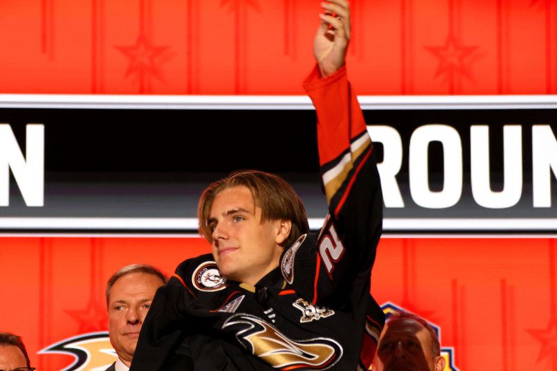 NHL Draft 2023 Winners and Losers of Round 1, Including Coyotes' Controversial Pick2